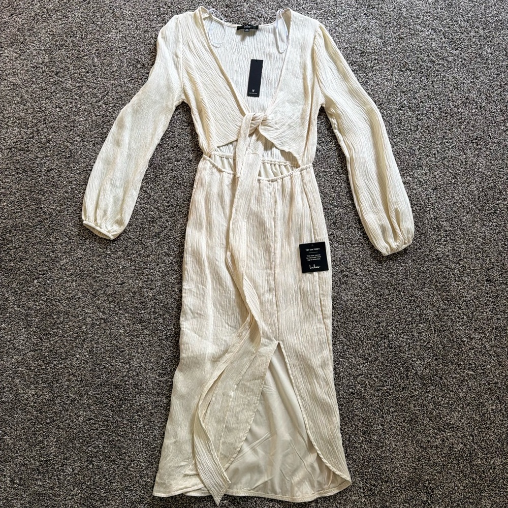 LuLus Elegant Cream Long-Sleeve Dress XS NWT